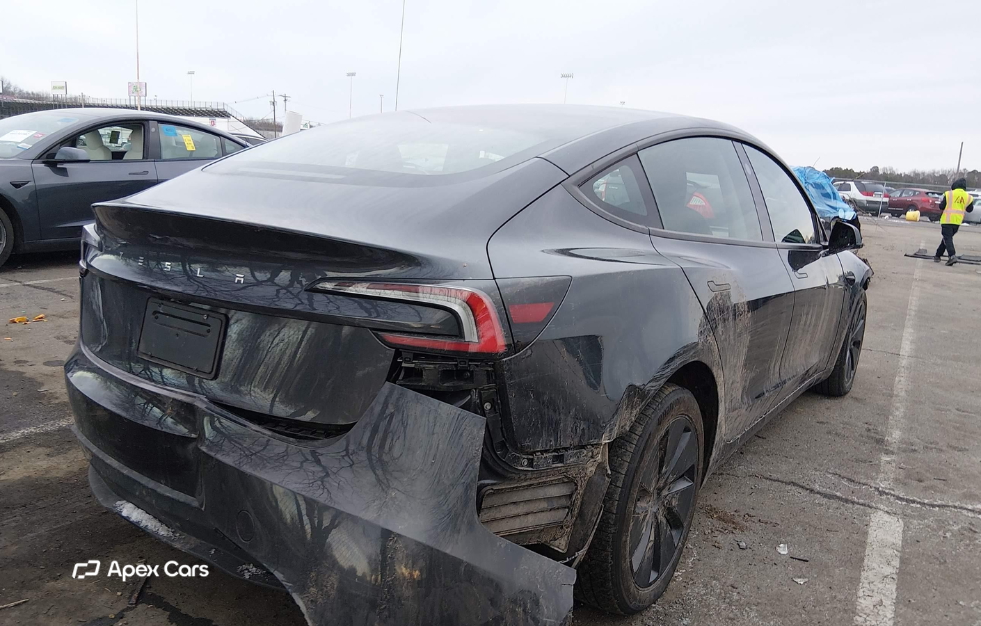 Tesla Model 3 2024