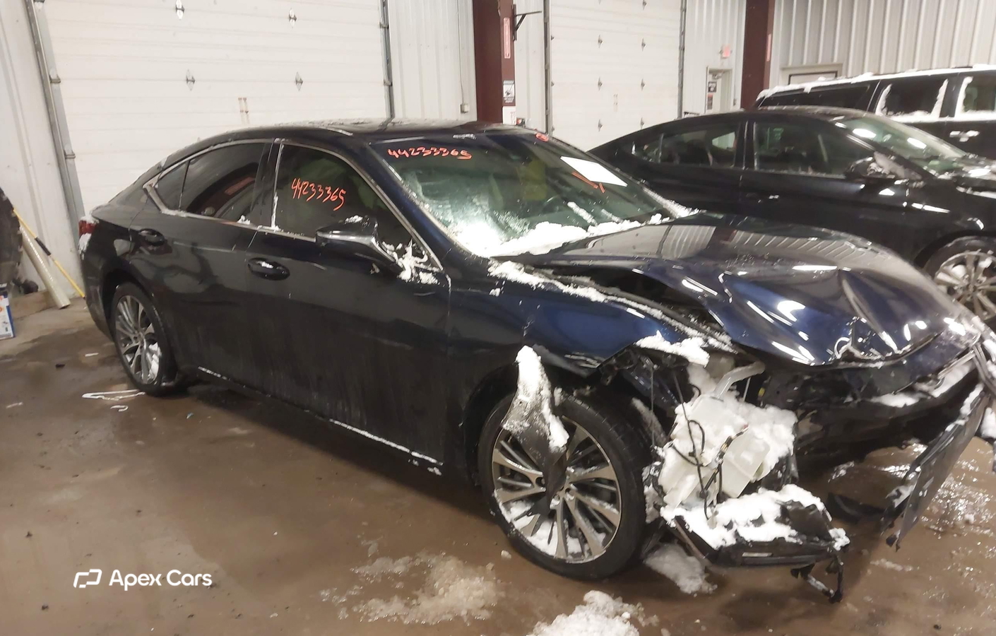Lexus ES 2019