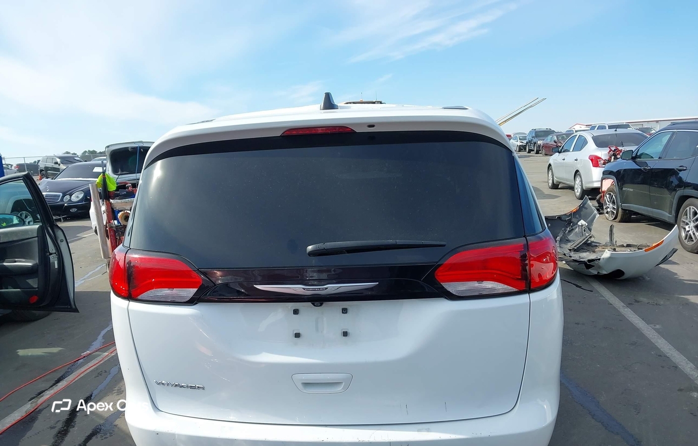 Chrysler Voyager 2023