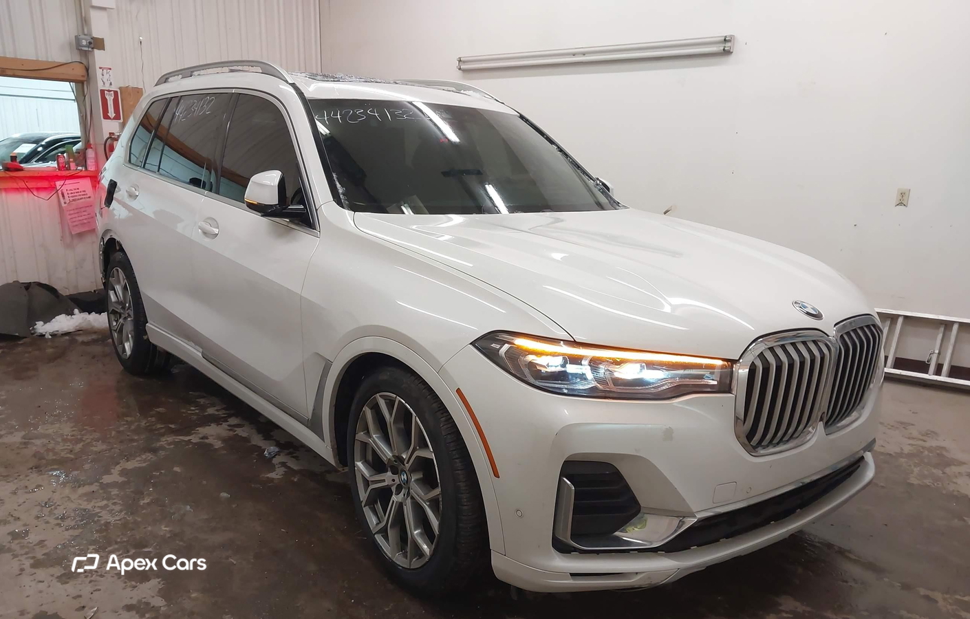 BMW X7 2021