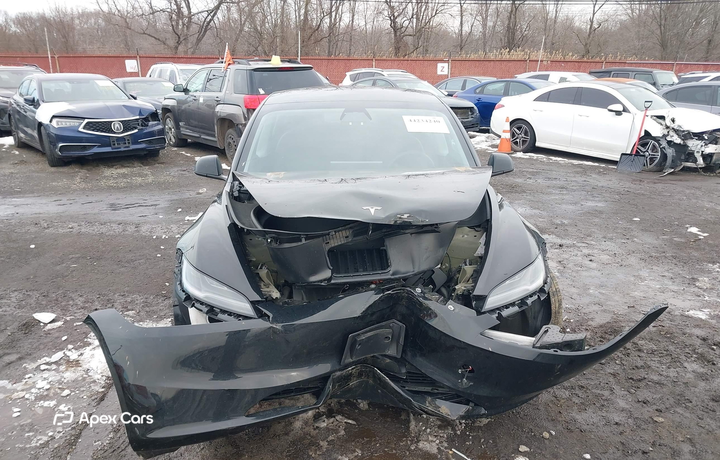 Tesla Model 3 2024