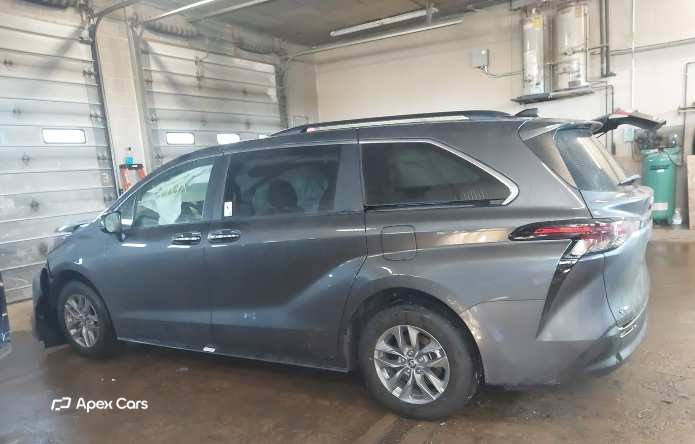 Toyota Sienna 2025
