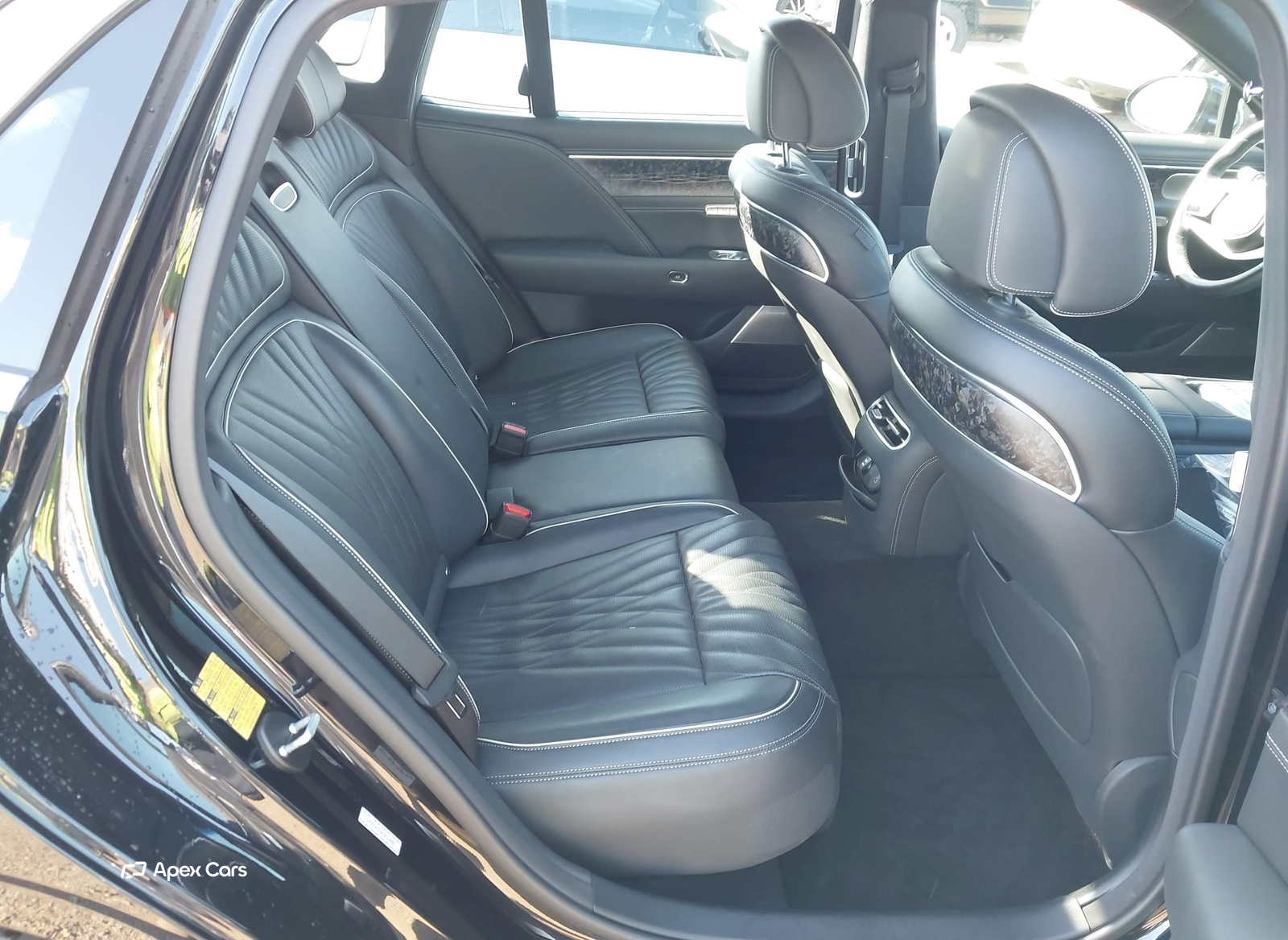 Genesis G90 2023