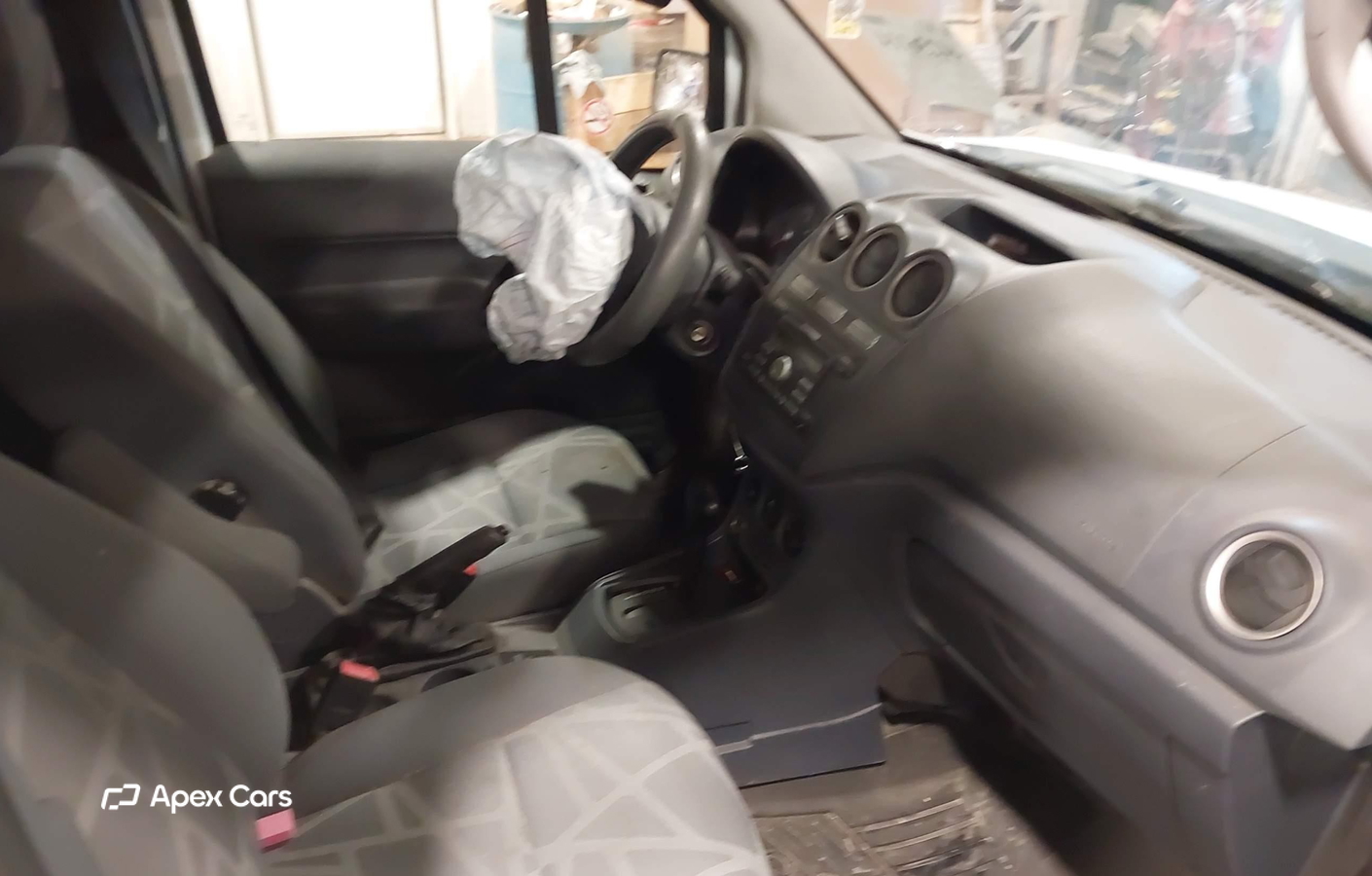 Ford Transit 2011