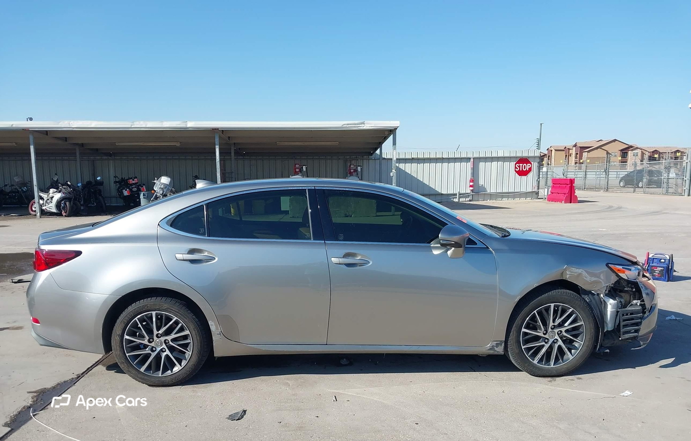 Lexus ES 2016