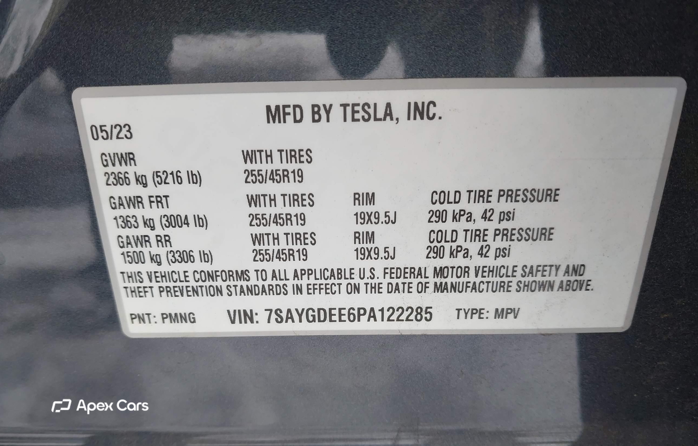 Tesla Model Y 2023