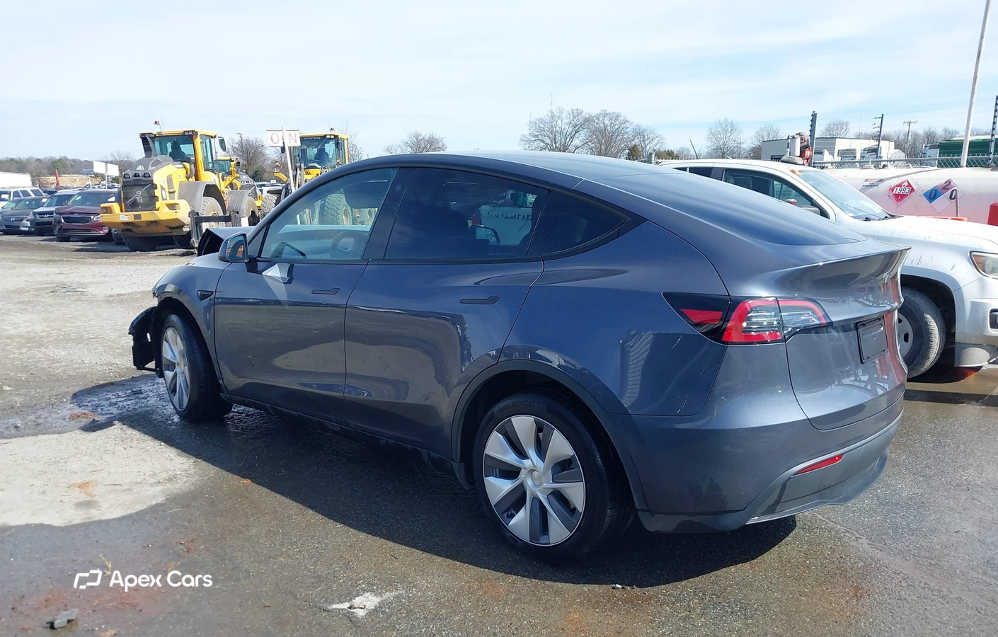Tesla Model Y 2023