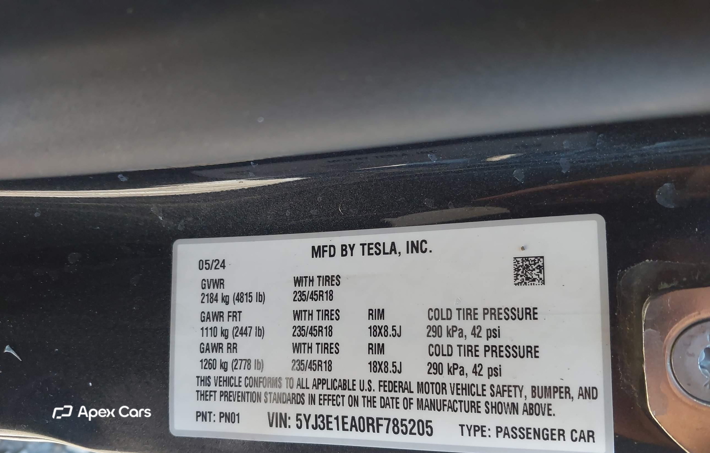 Tesla Model 3 2024