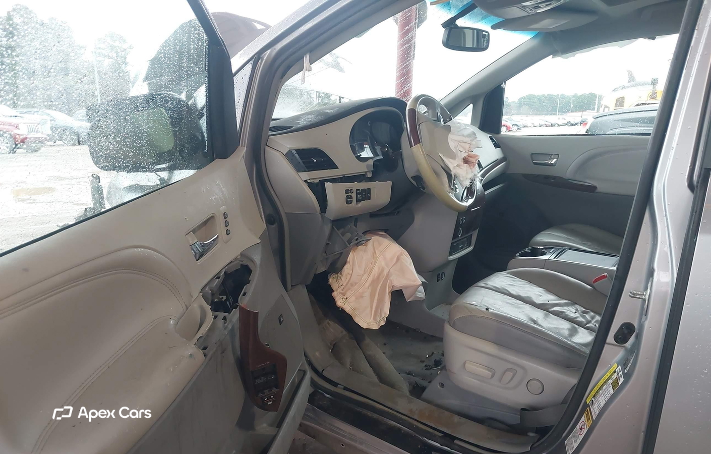 Toyota Sienna 2012