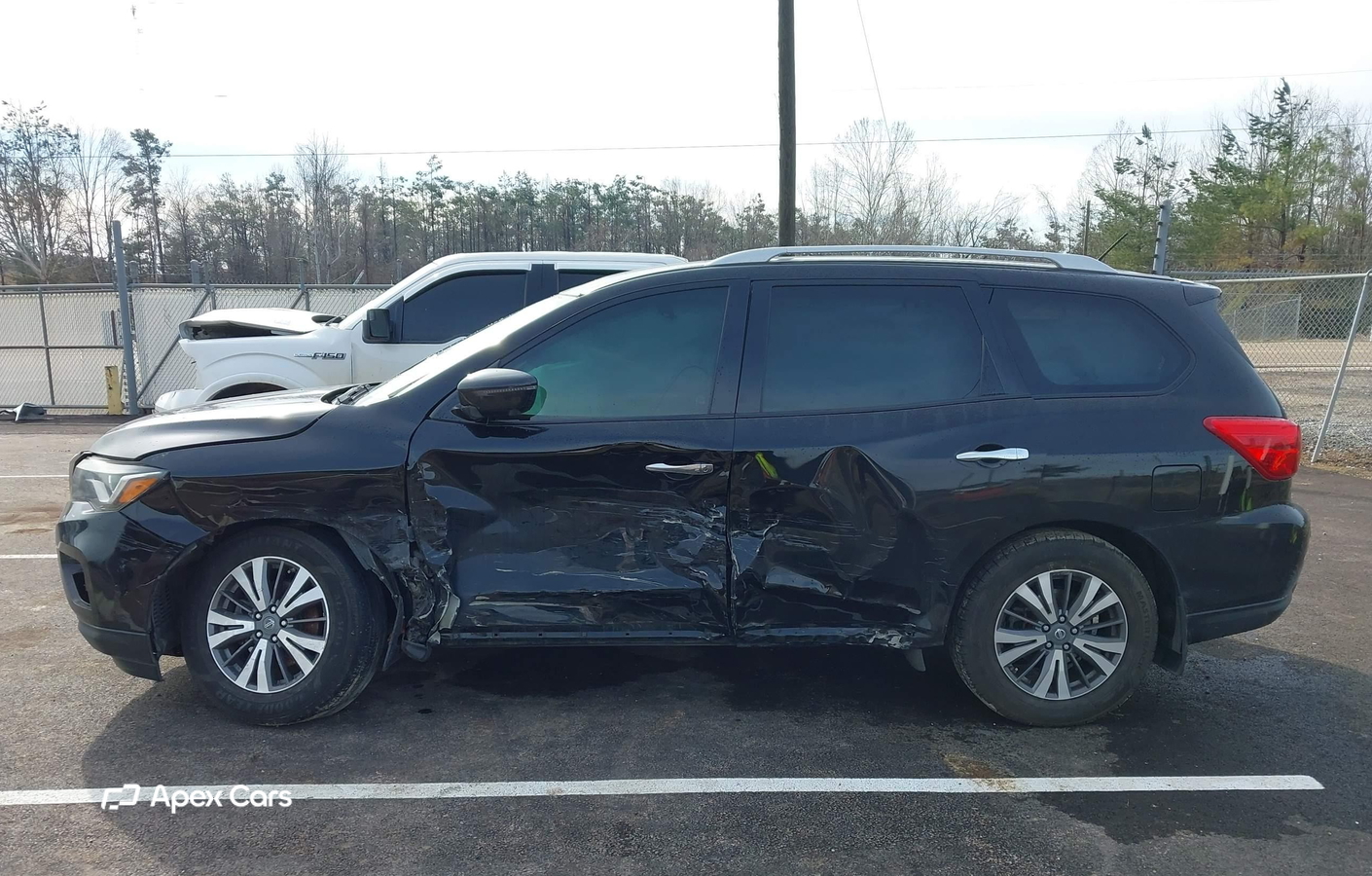 Nissan Pathfinder 2017