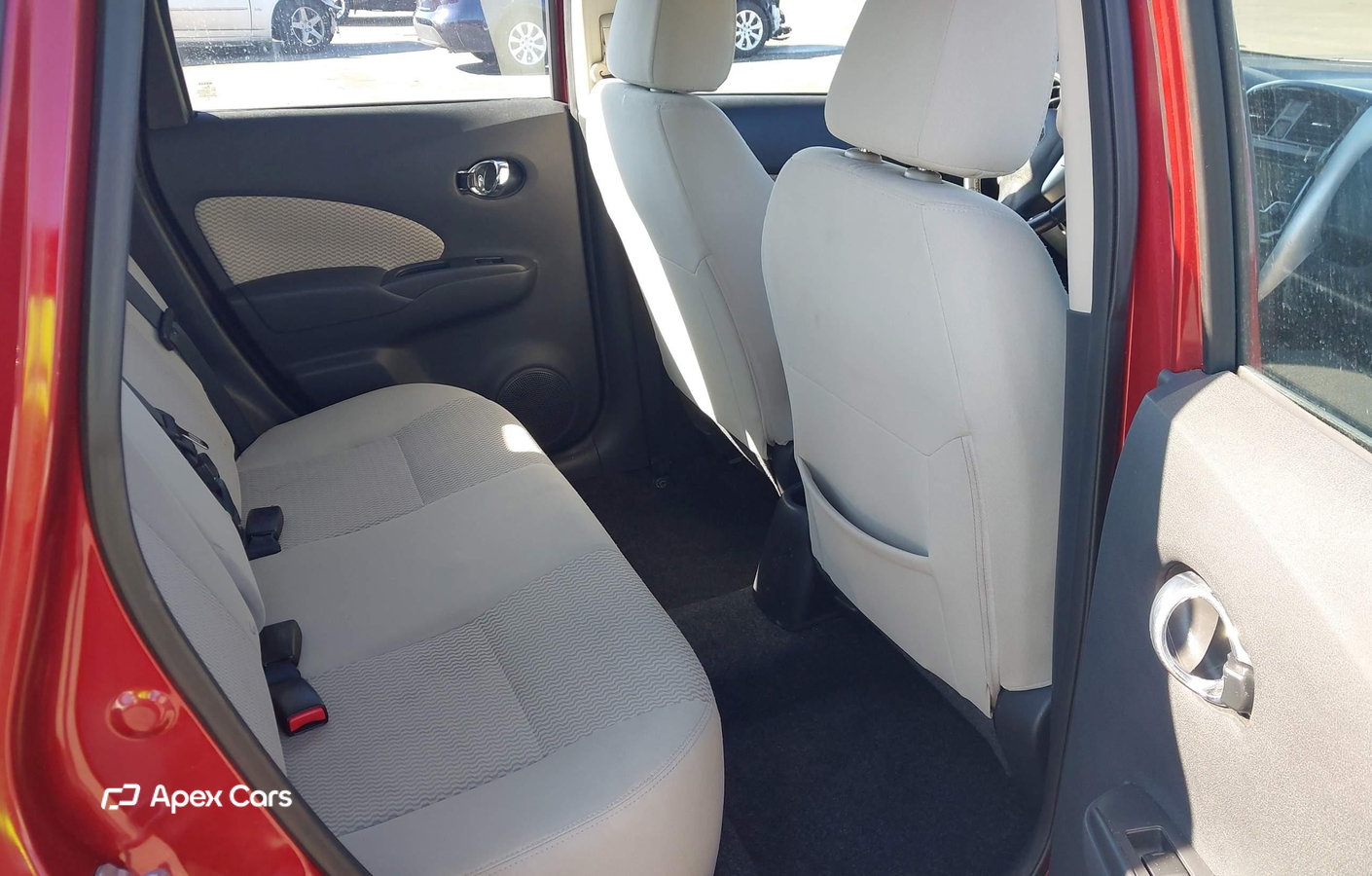 Nissan Versa 2016