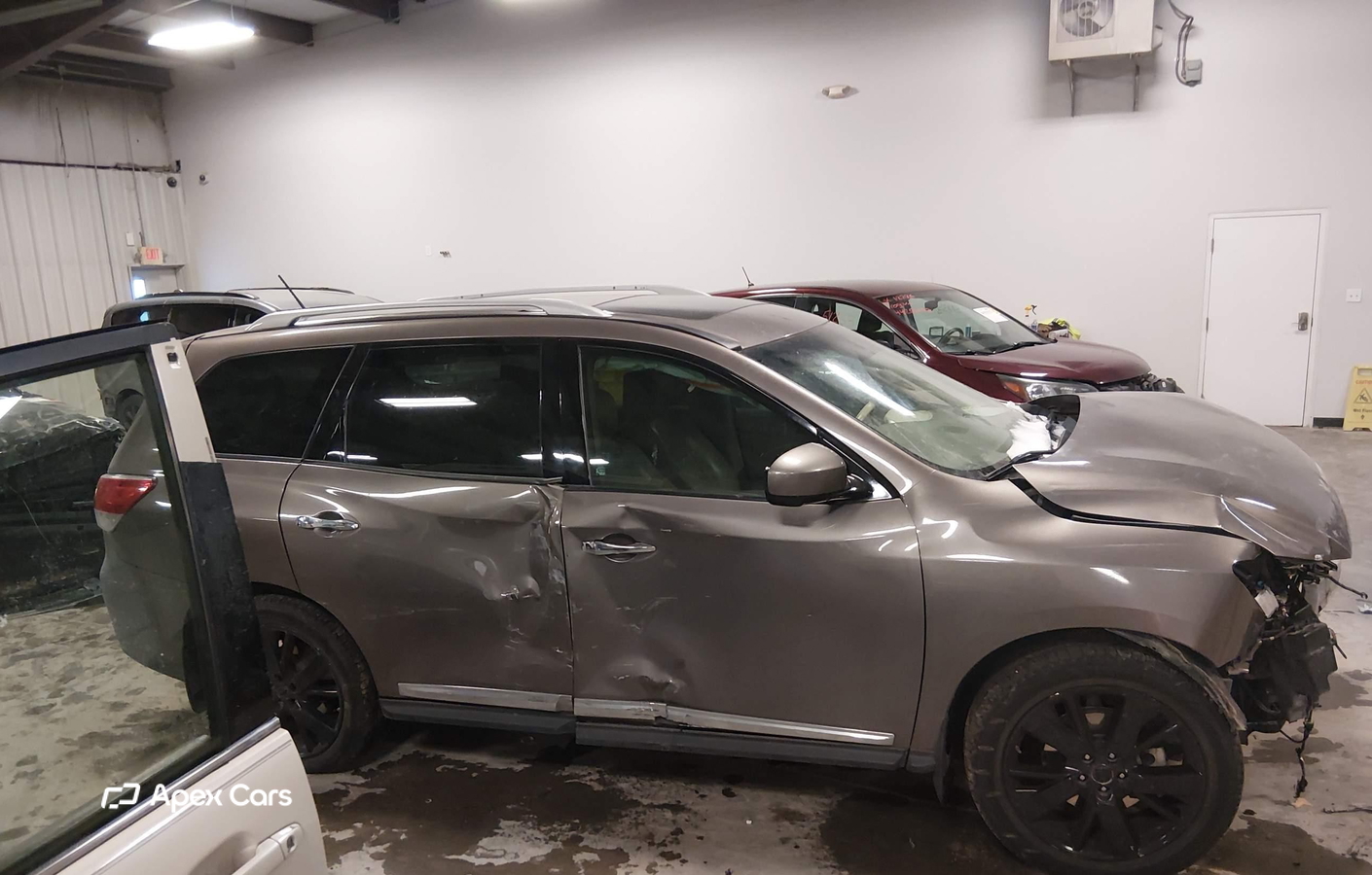Nissan Pathfinder 2014