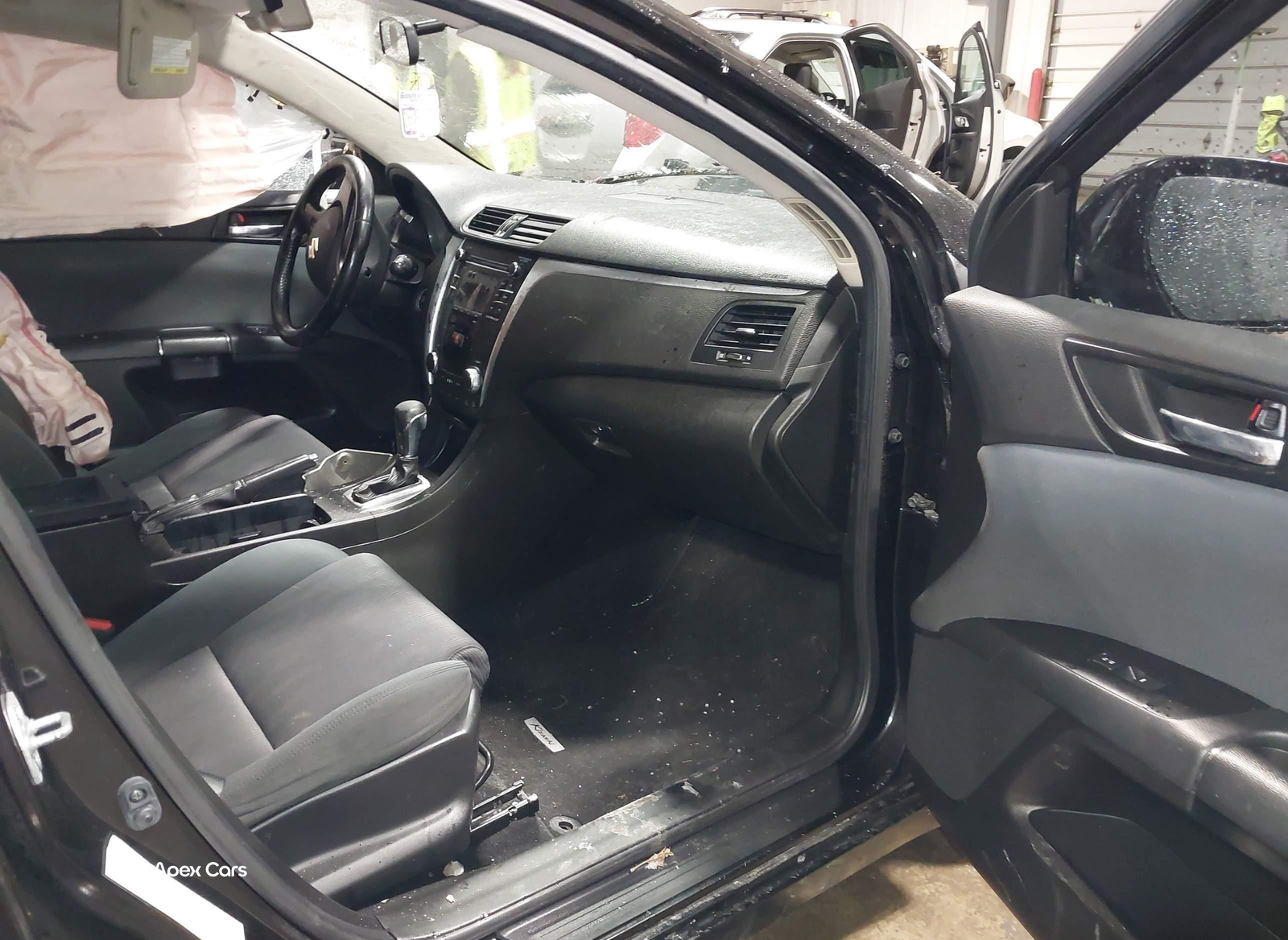 Suzuki Kizashi 2012