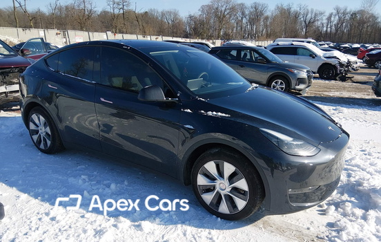 Tesla Model Y 2024 - Zdjęcie 1 z 24
