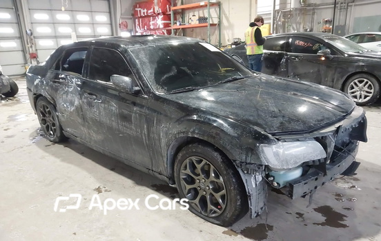 Chrysler 300 2016 - Image 1 of 16