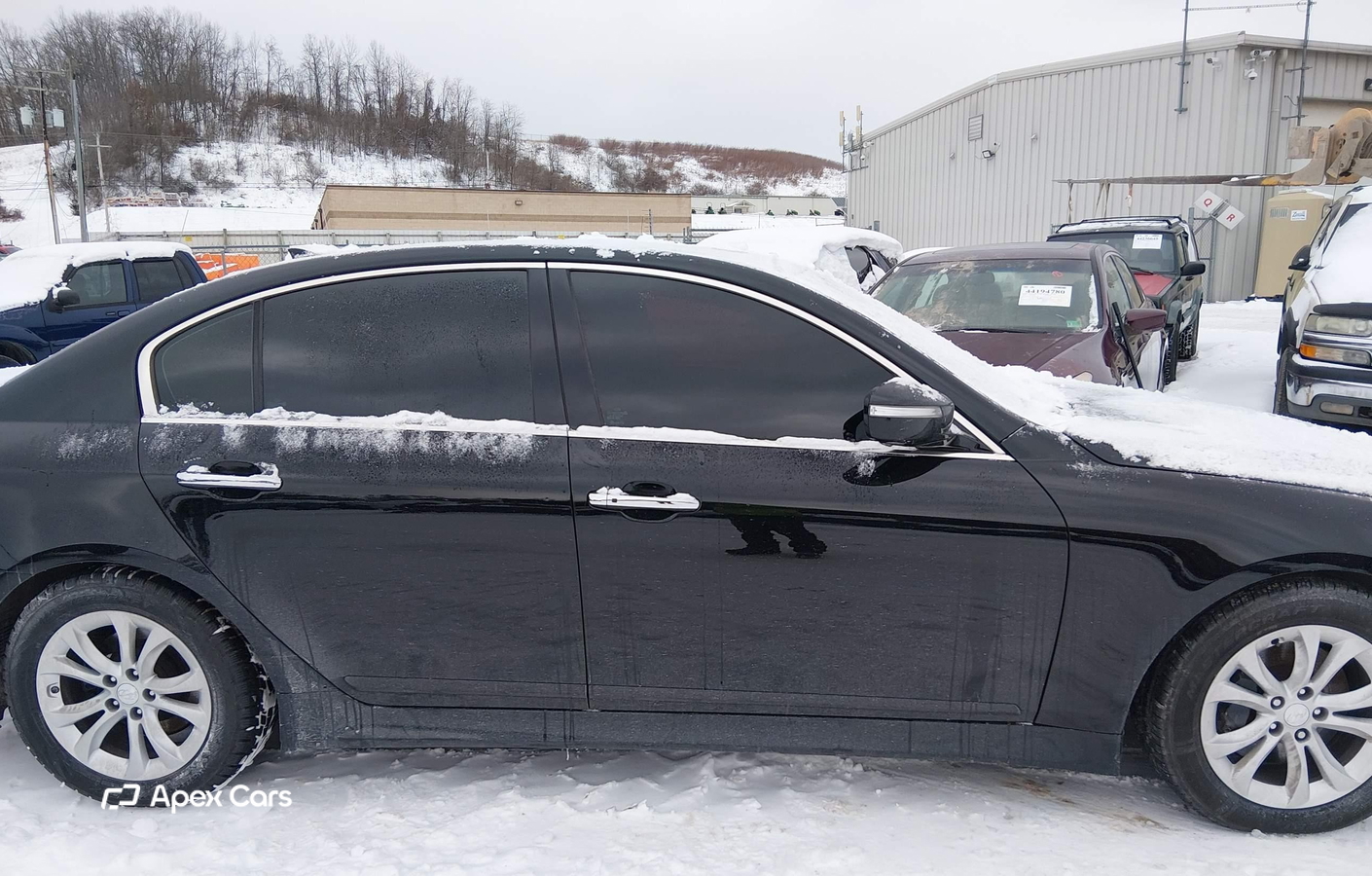 Hyundai Genesis 2013
