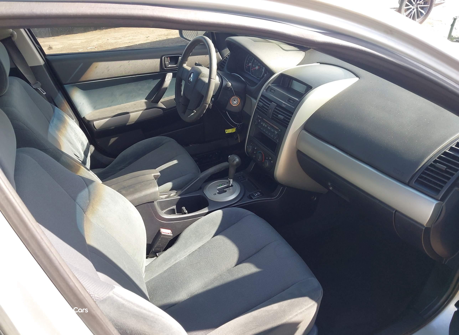 Mitsubishi Galant 2004