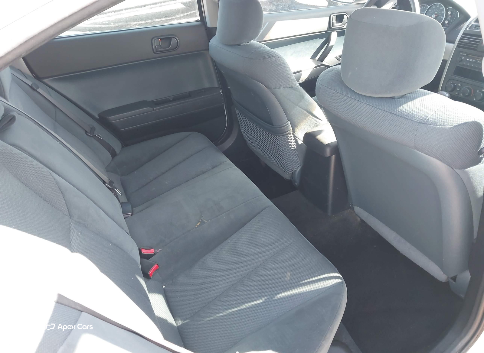 Mitsubishi Galant 2004