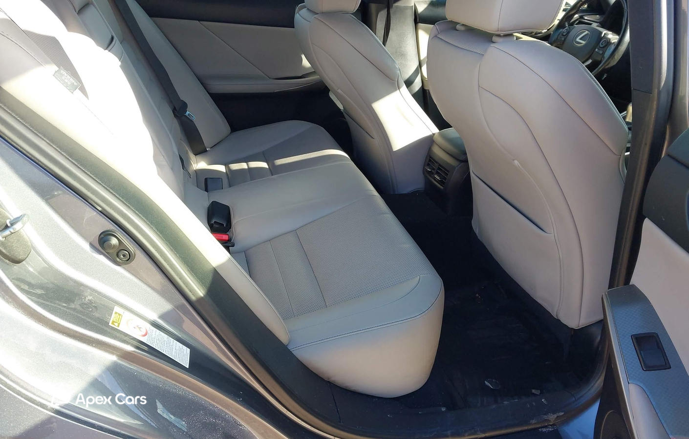 Lexus IS 2016