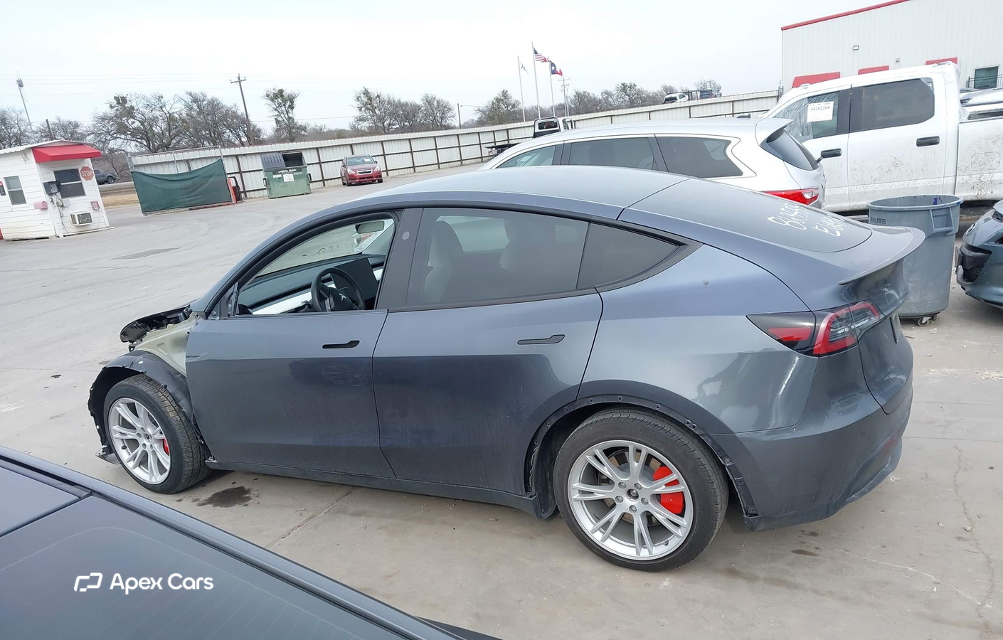 Tesla Model Y 2023