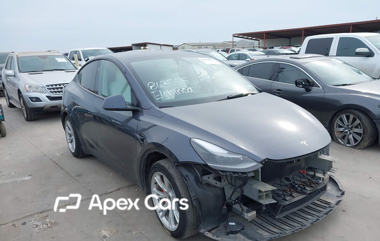 Tesla Model Y 2023 - Image 1 of 20