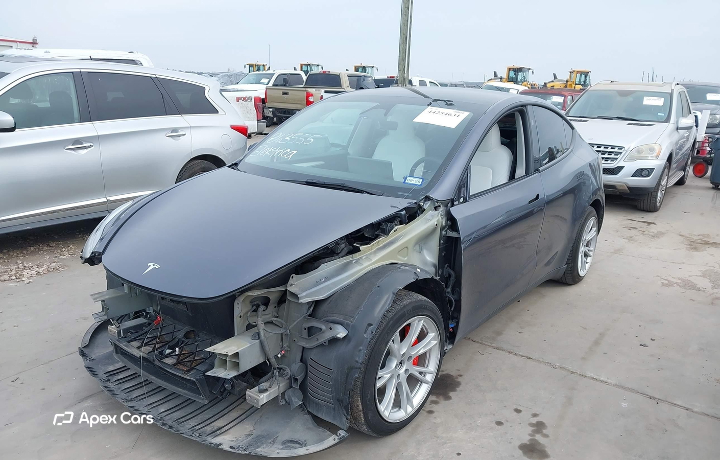 Tesla Model Y 2023