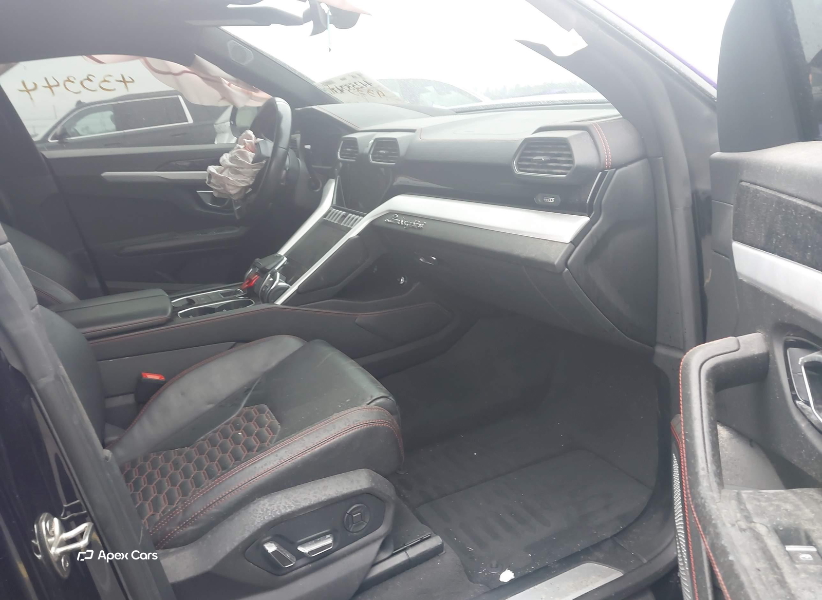 Lamborghini Urus 2021