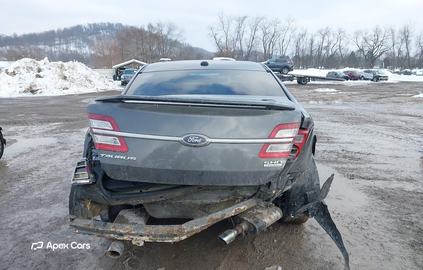 Ford Taurus 2015
