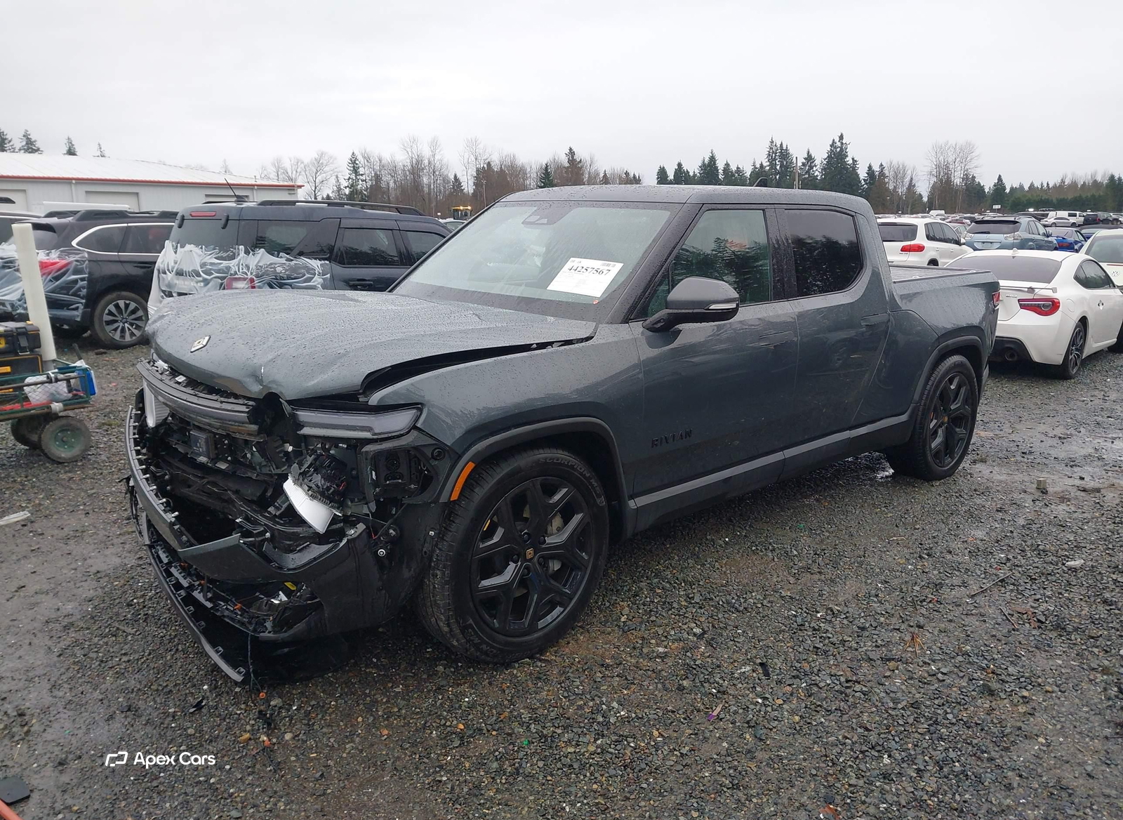 Rivian R1T 2025