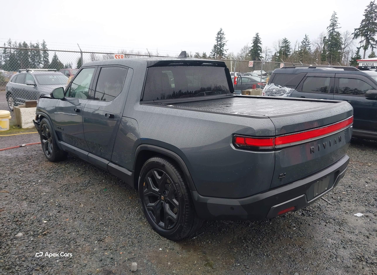 Rivian R1T 2025