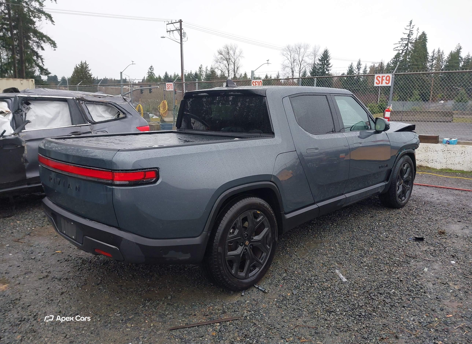 Rivian R1T 2025