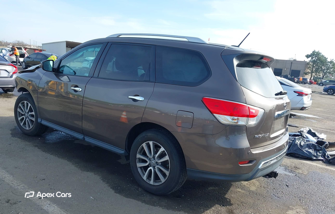 Nissan Pathfinder 2016