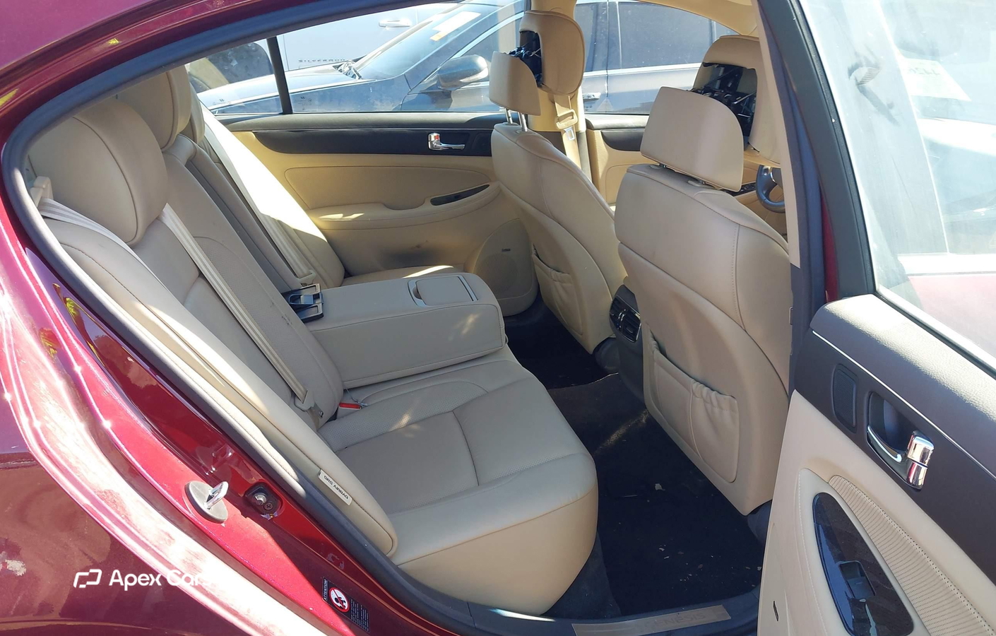 Hyundai Genesis 2010
