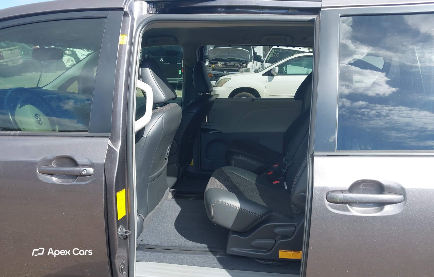 Toyota Sienna 2012