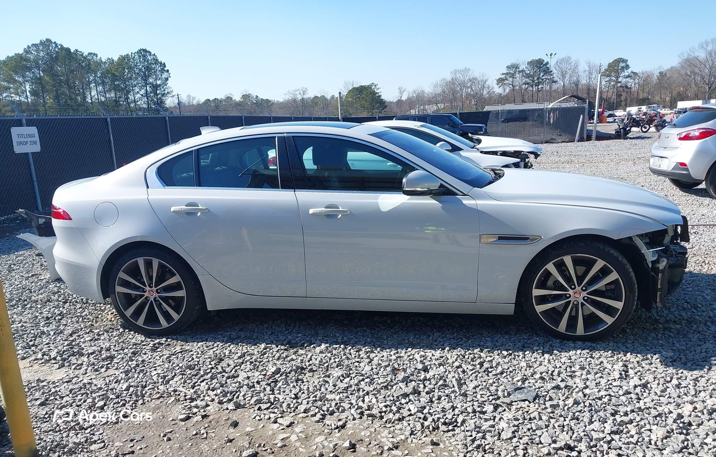 Jaguar XE 2020