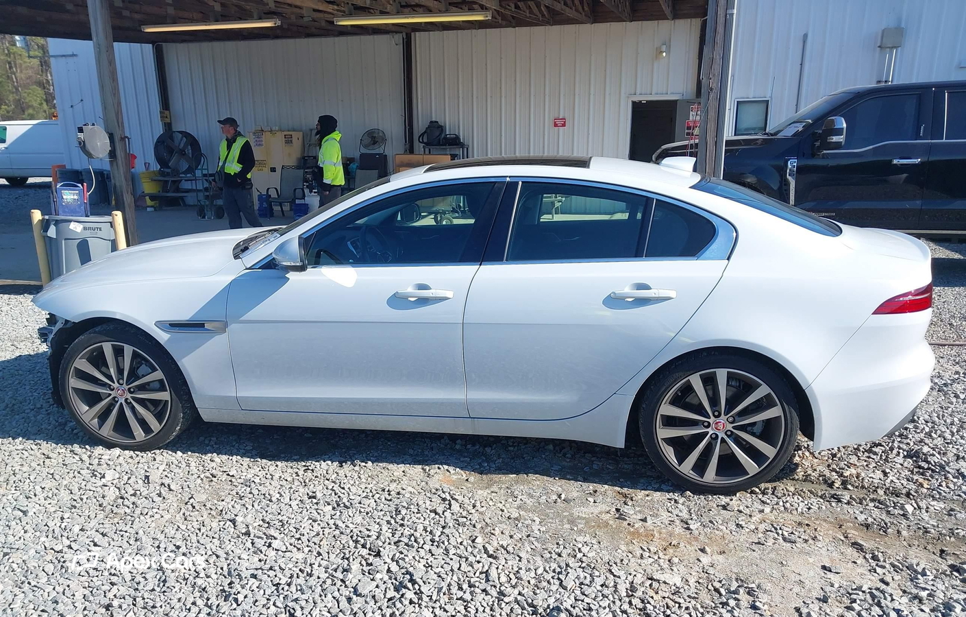 Jaguar XE 2020