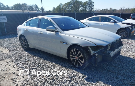 Jaguar XE 2020 - Image 1 of 17