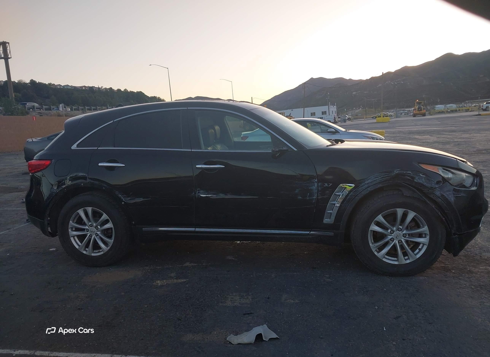 Infiniti QX70 2016