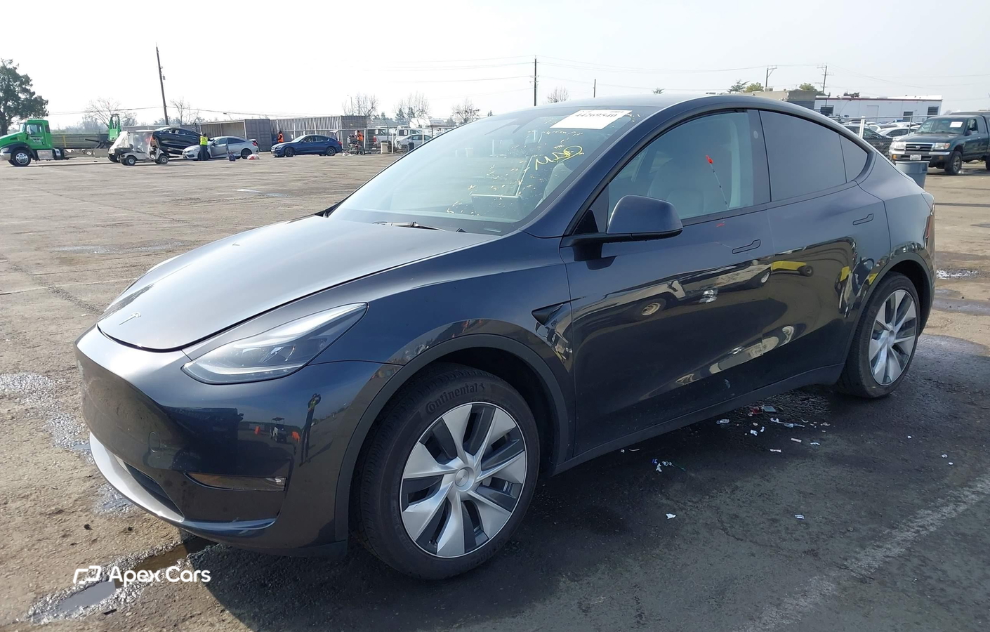 Tesla Model Y 2024