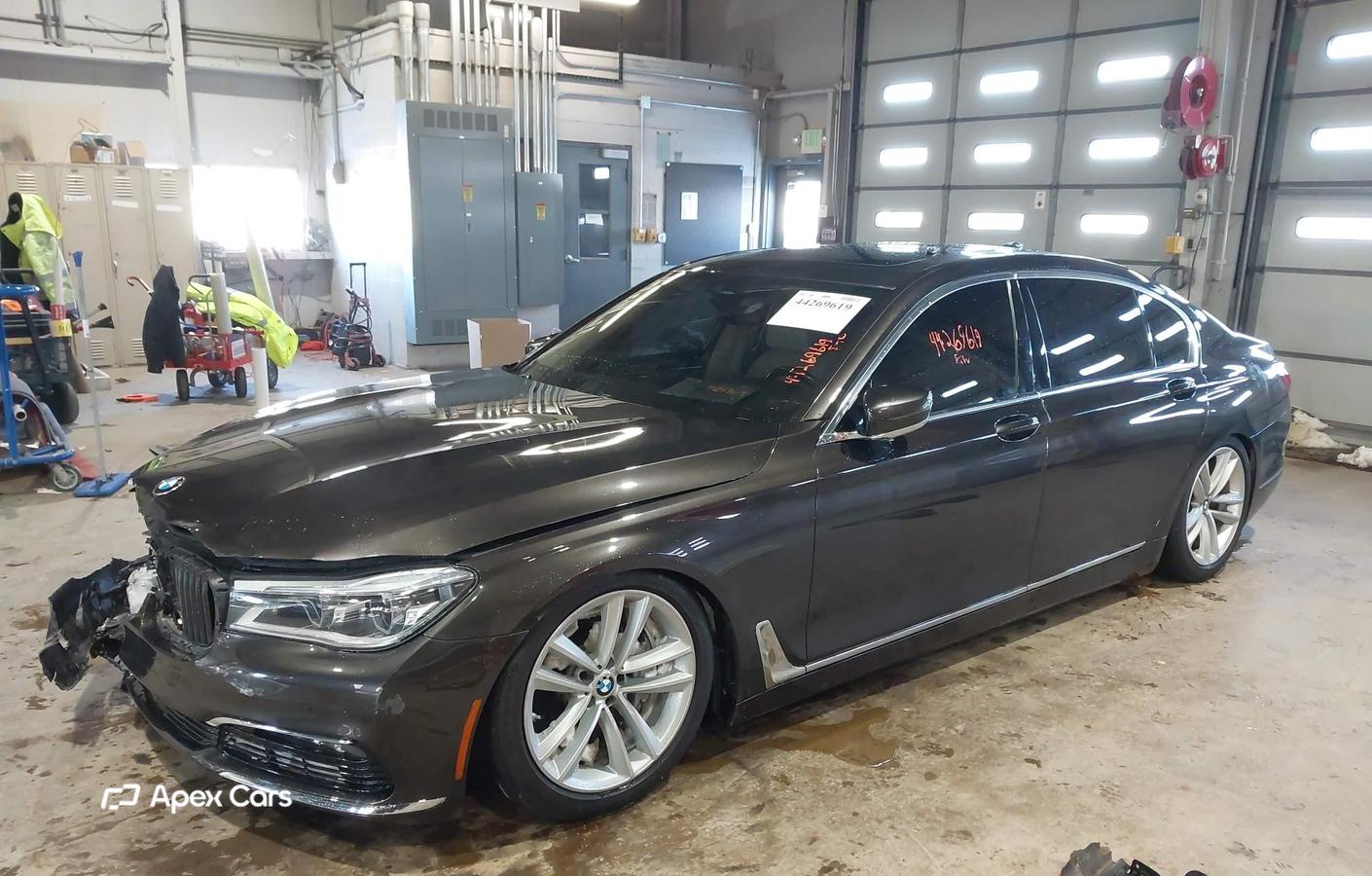BMW Series 7 2016