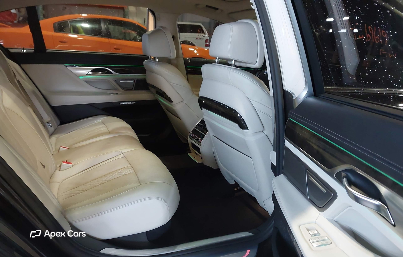 BMW Series 7 2016