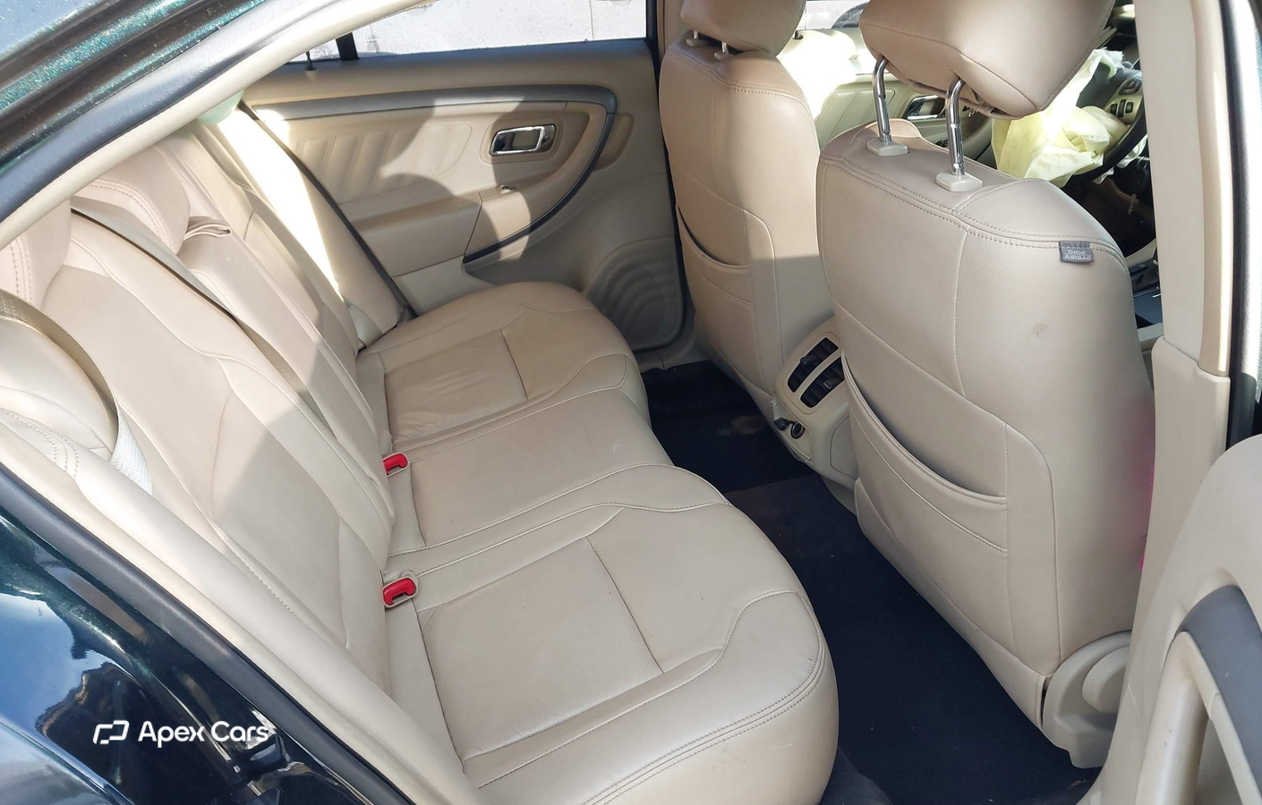 Ford Taurus 2014