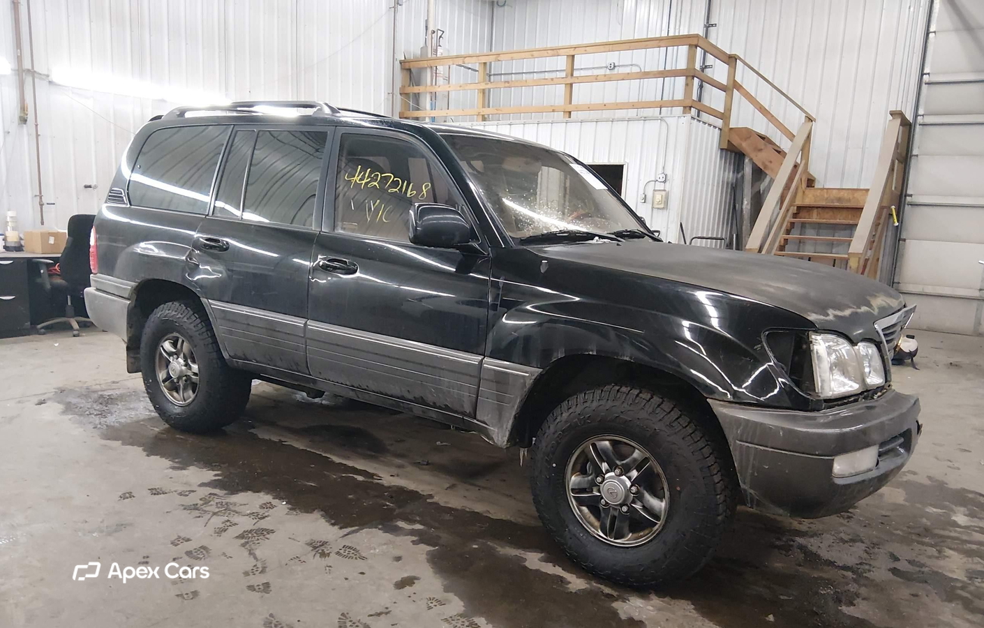 Lexus LX 2002