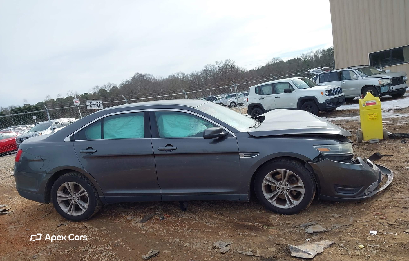Ford Taurus 2015