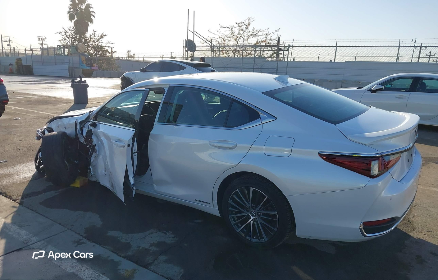 Lexus ES 2022