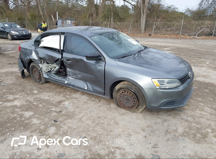 2014 Volkswagen Jetta - Image 1 of 5