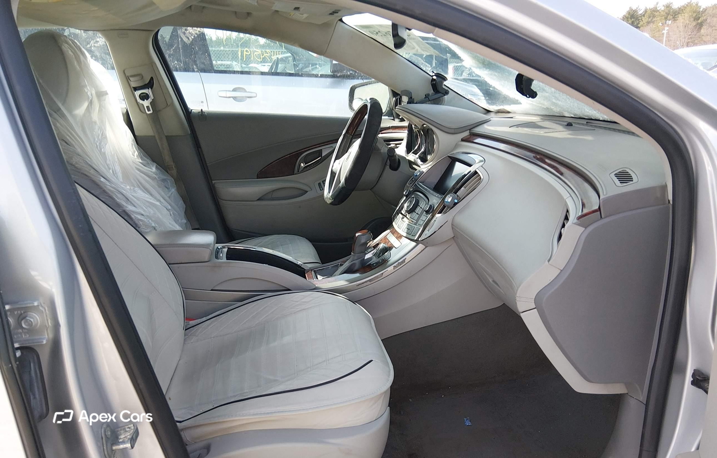 Buick LaCrosse 2011