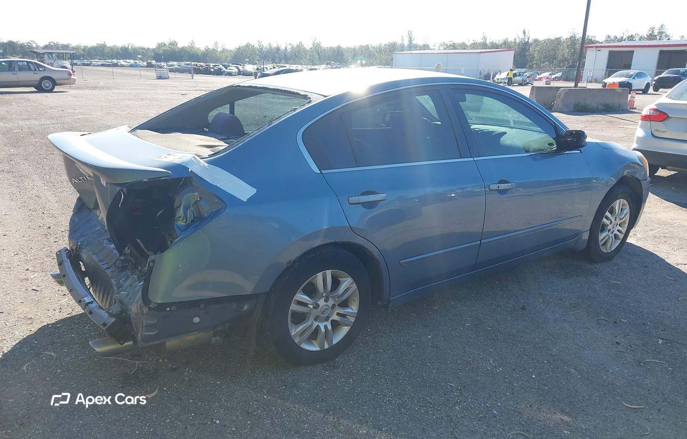 Nissan Altima 2012