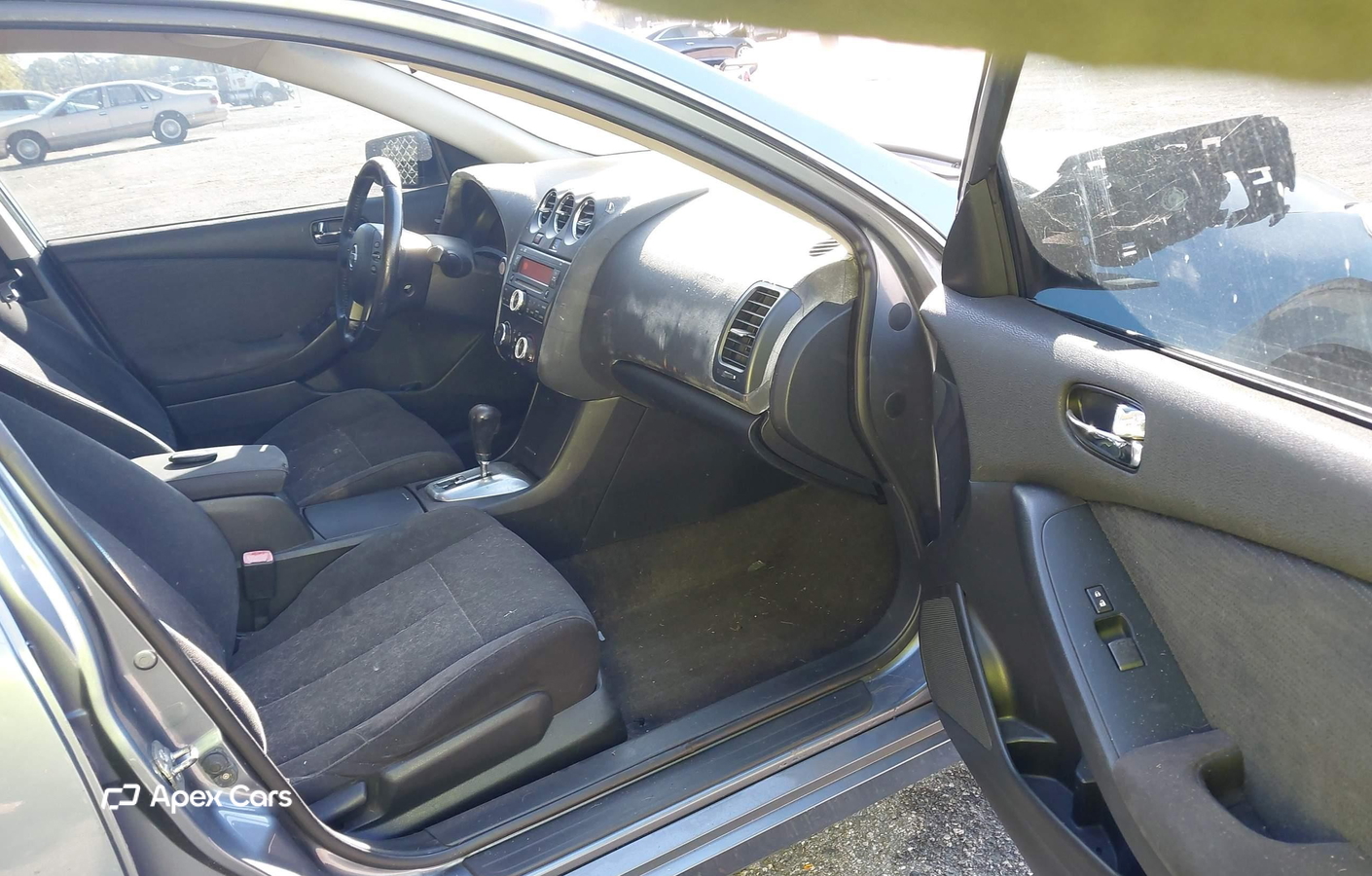 Nissan Altima 2012