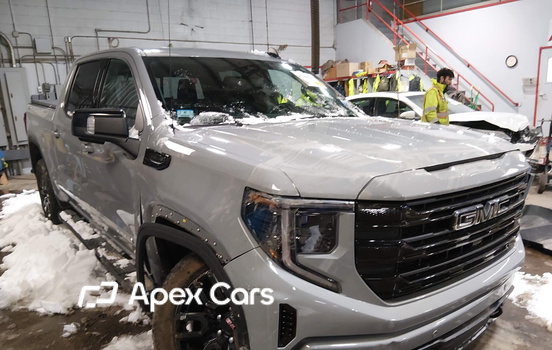 GMC Sierra 2024 - Image 1 of 16
